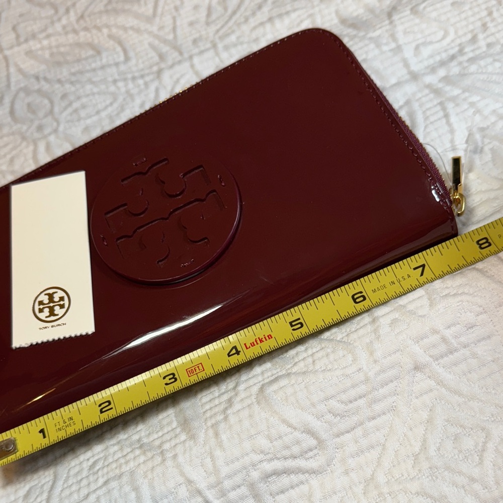 Tory Burch Shiraz Patent Leather Wallet - Picture 11 of 14